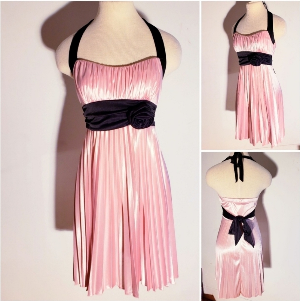 Vintage Pleated Pink & Black dress - Tween Perfect